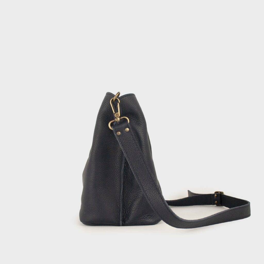 Handmade leather crossbody bag